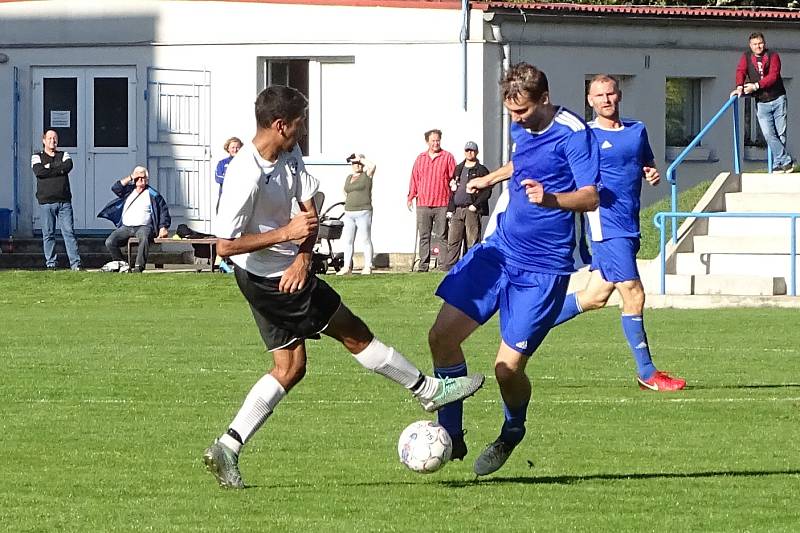 PORÁŽKA. Fotbalisté Modré prohráli v Lovosicích zaslouženě 0:2.