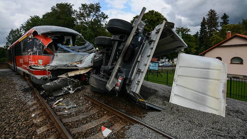Nehoda vlaku ve Šluknově. 