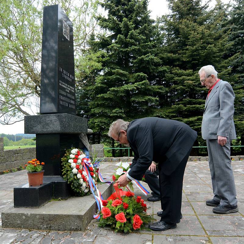 Lidé v Rumburku si ve čtvrtek odpoledne připomněli 97. výročí Rumburské vzpoury. 