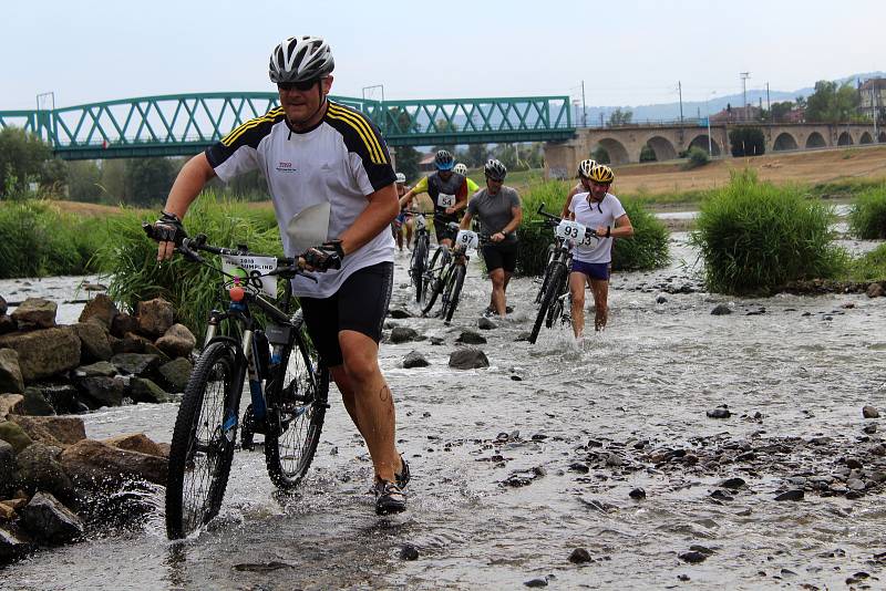 Triatlon Železný knedlík 2018 absolvovalo téměř 120 závodníků.