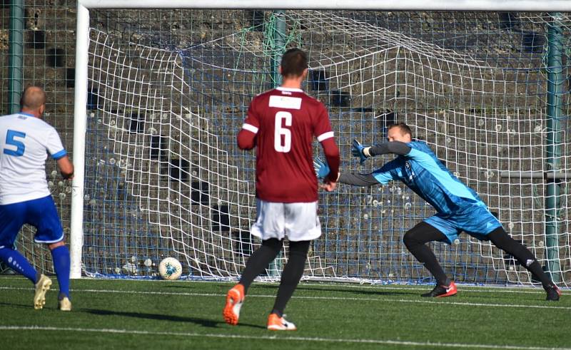 Děčín si užil oslavy 100 let tamní kopané. Gratulantem byla AC Sparta Praha.