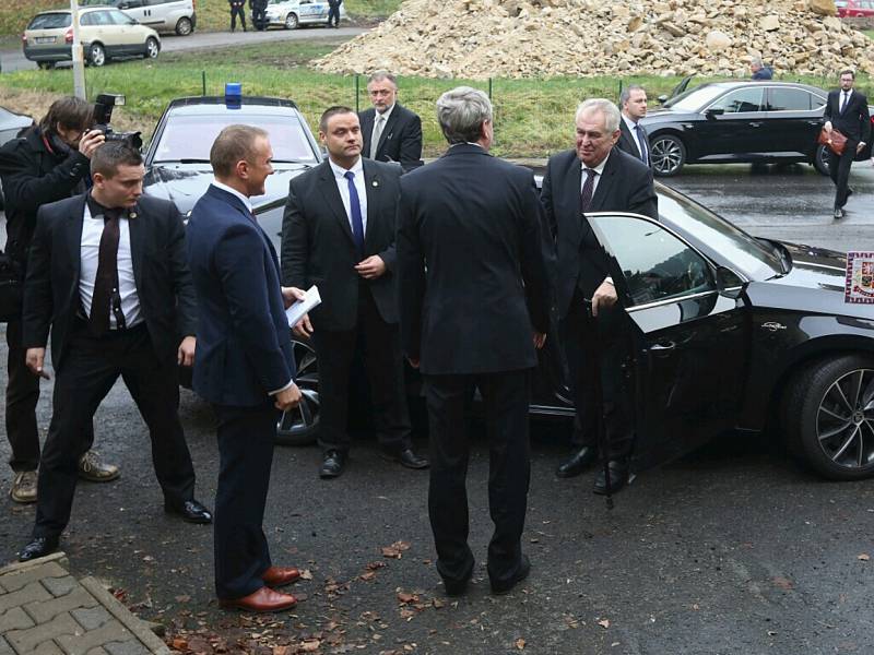 Miloš Zeman přijel do děčínské firmy Valdemar Grešík.