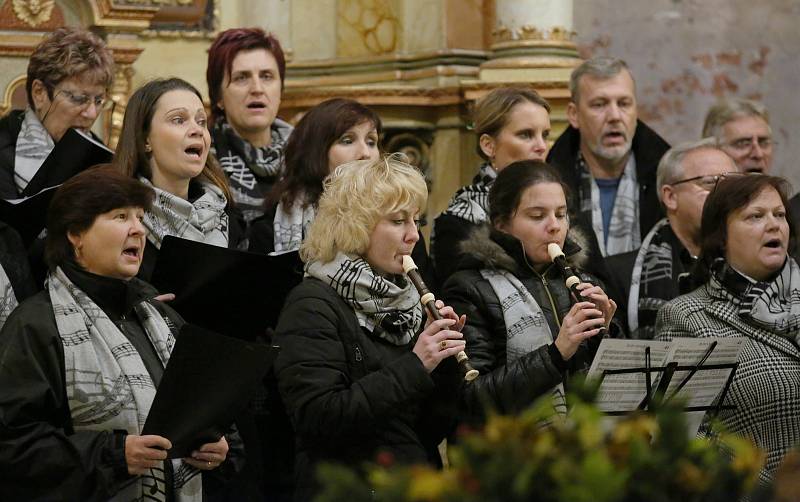 Benefiční koncert v kostel v Děčíně - Bělé.