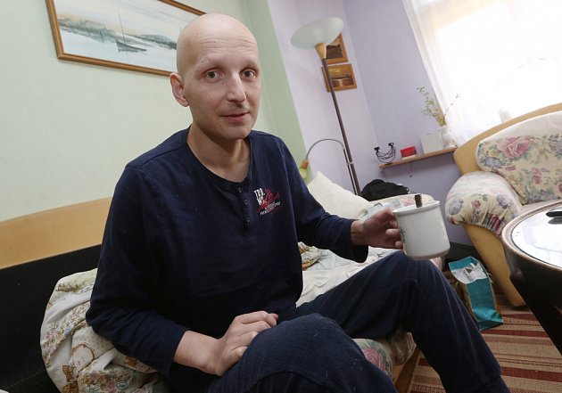 Miroslav Červenka trpí rakovinou a pojišťovna mu nechce biologickou léčbu proplácet
