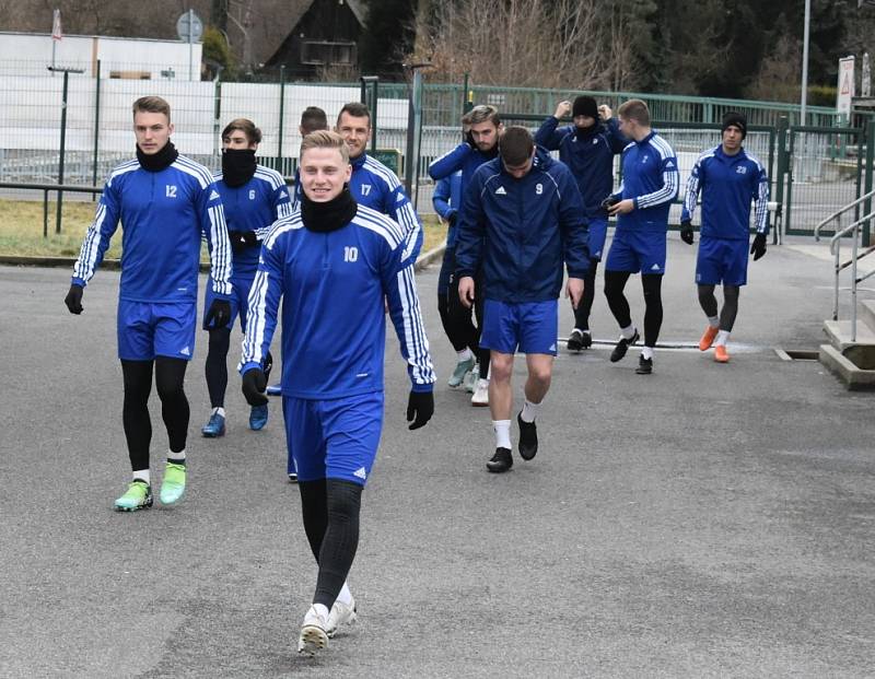 Fotbalisté Varnsdorfu zahájili 3. ledna zimní přípravu na jarní část druhé ligy.