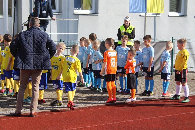 REMÍZA. Varnsdorf (v modrém) hrál s Vítkovicemi 0:0.