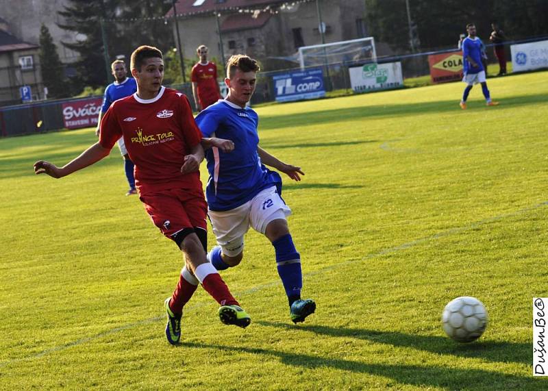 REMÍZA. Šluknov doma plichtil s Děčínem 3:3, na penalty pak zvítězil Junior.