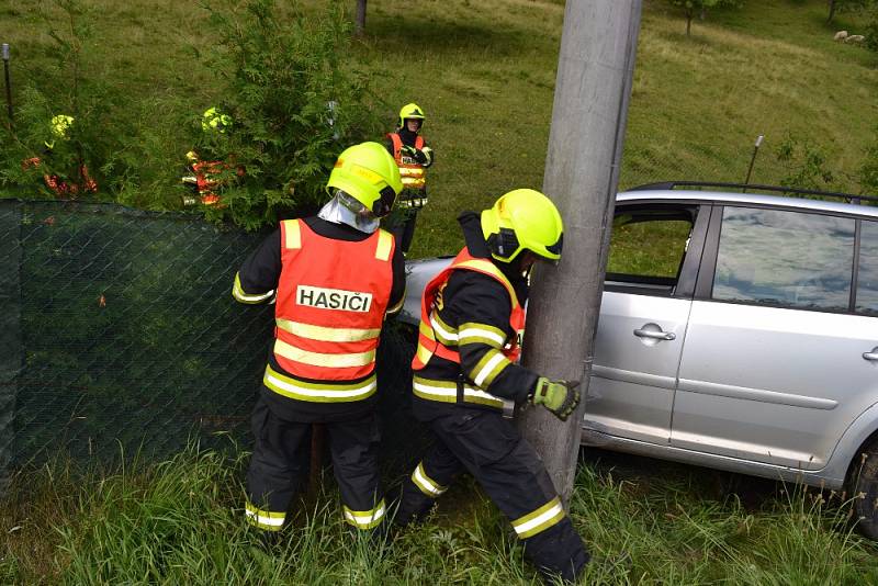 Dopravní nehoda v Martiněvsi.