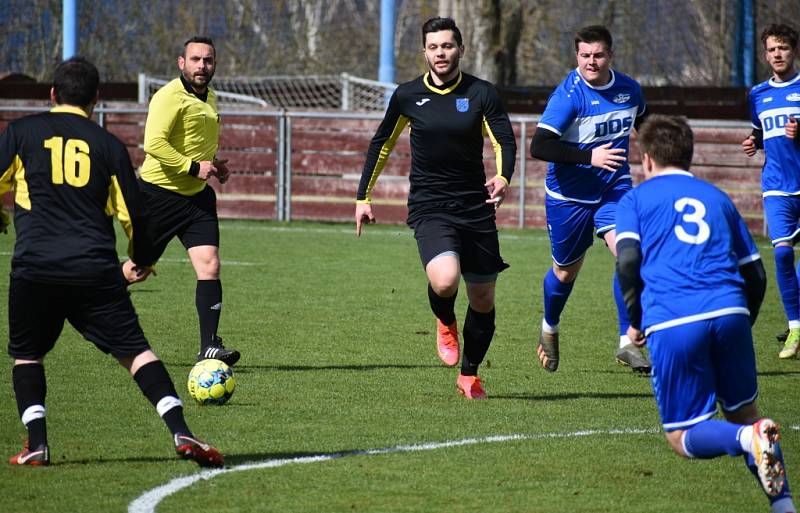 I.B třída: Chuderov - Junior Děčín 3:0.