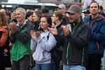 Demonstranty proti Andreji Babišovi přijel do Děčína podpořit Michael Kocáb.