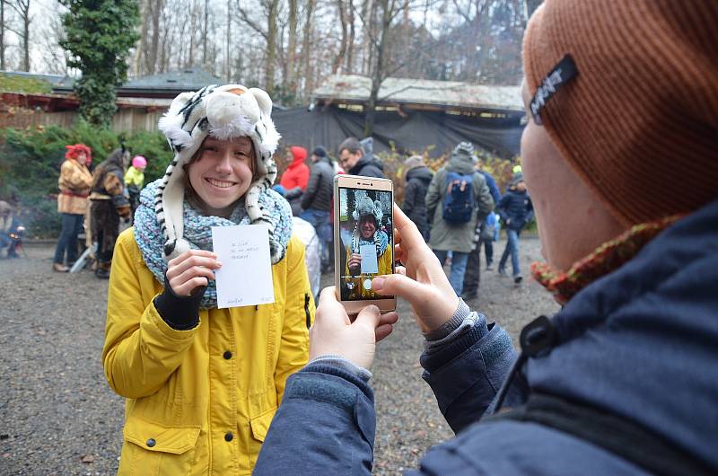 Děčínskou zoologickou zahradu obsadili v sobotu čerti.