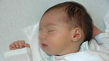 Veronice Uhrové z Děčína se v ústecké porodnici 22. září v 17.46 hodin narodila dcera Nela Uhrová. Měřil 51 cm a vážil 3,05 kg.