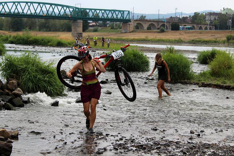 Triatlon Železný knedlík 2018 absolvovalo téměř 120 závodníků.