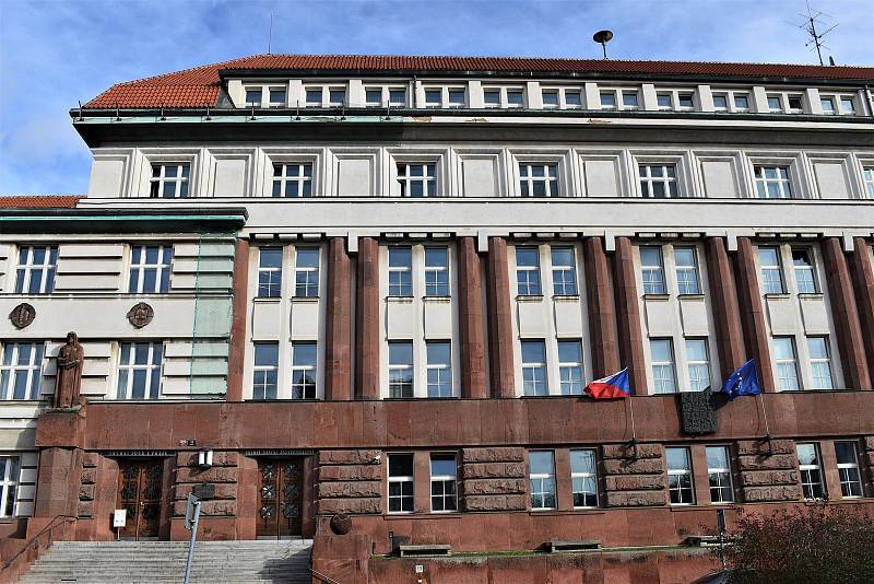 Vrchní soud rozhodoval o vrazích chlapce z Děčína, odvolali se vůči trestům