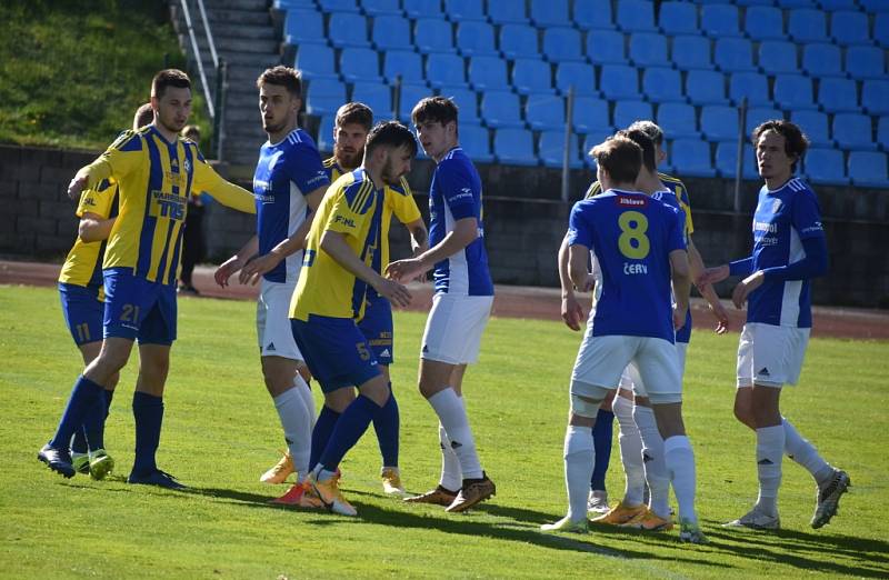 Fotbalisté Varnsdorfu doma remizovali s Jihlavou 1:1.