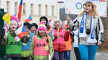 Průvod dětí podpořil naše sportovce na olympiádě v ruském Soči.