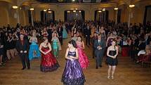 Maturitní ples Libverdy 2013.