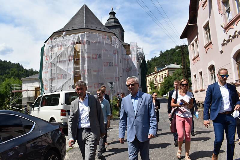 Premiér Andrej Babiš navštívil děčínskou městskou část Bělá.