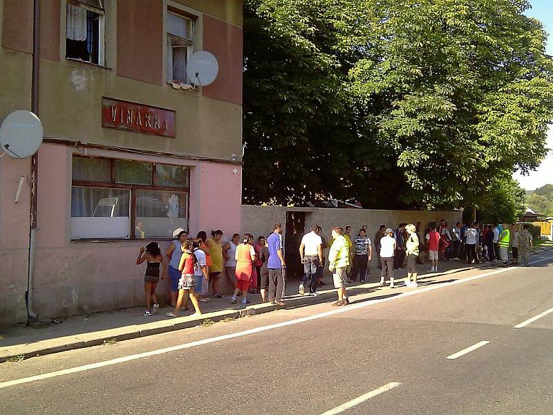 Policisté se připravují na sobotní demonstraci ve Varnsdorfu.