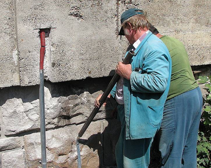 Oprava veřejného osvětlení na nábřeží v Děčíně