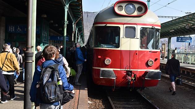 Na Kozí dráhu mezi Děčínem a Telnicí letos v březnu vyjely první vlaky.