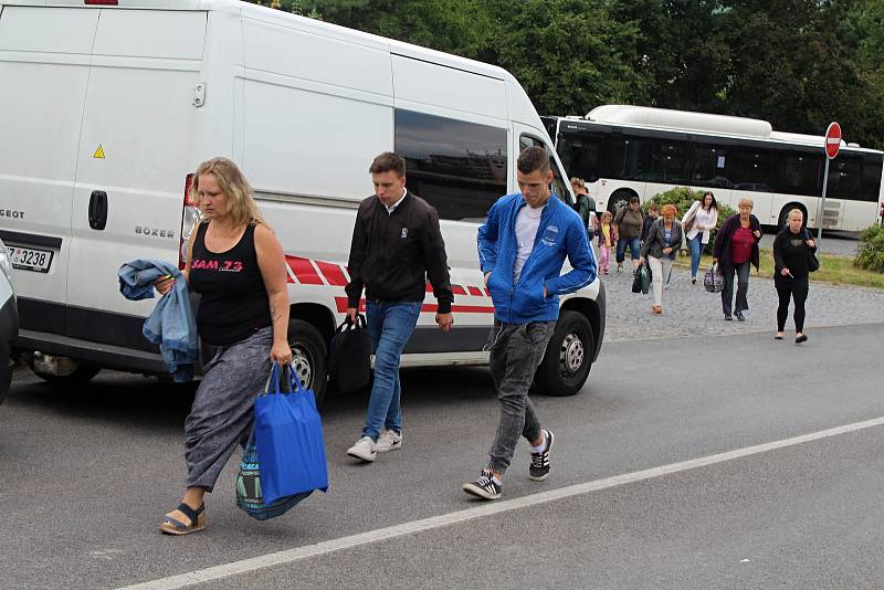 Oprava přejezdu na Starém Městě v Děčíně.