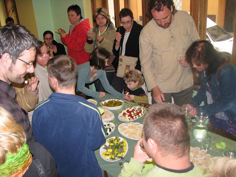 Slunečnice otevřela vegetariánskou jídelnu.