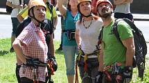 VIA FERRATA neboli Železná stezka vznikla v Děčíně na skále pod Pastýřskou stěnou. 