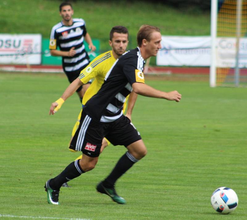 PORÁŽKA. Varnsdorf doma prohrál s Českými Budějovicemi 2:3.