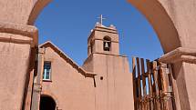 Hliněný kostel v San Pedro de Atacama.