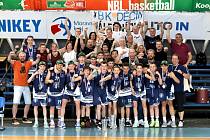 Národní finále U 15 vyhráli děčínští basketbalisté, kteří v boji o titul porazili domácí Ostravu.