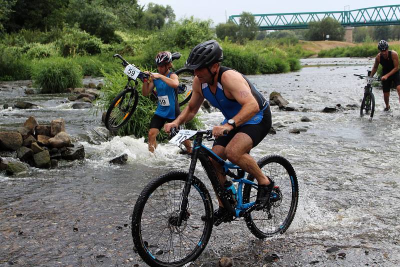 Triatlon Železný knedlík 2018 absolvovalo téměř 120 závodníků.