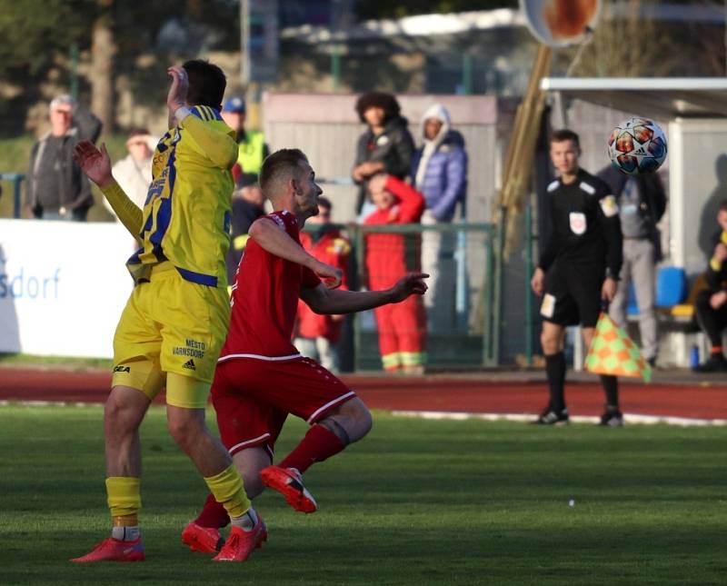 Druhá liga: Varnsdorf - Chrudim 1:2.