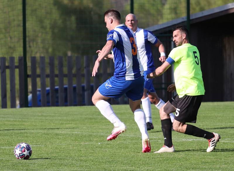 Okresní přebor: Jiřetín p. J. - Malšovice 3:5.