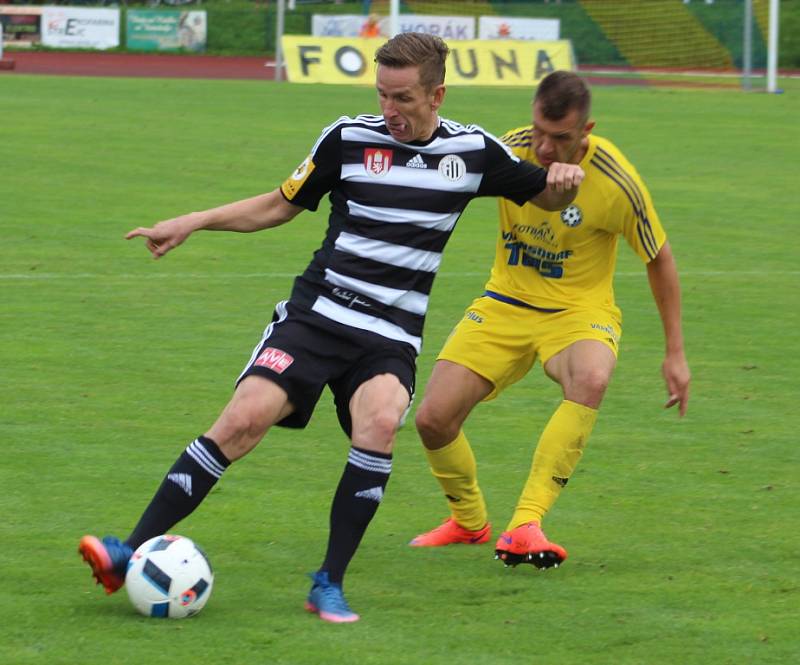 PORÁŽKA. Varnsdorf doma prohrál s Českými Budějovicemi 2:3.