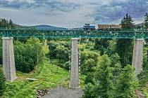 Nový Vilémovský viadukt prošel zatěžkávací zkouškou.