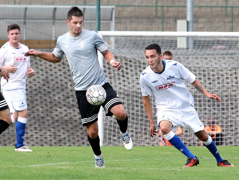 JUNIOR DĚČÍN sice vedl v Neštěmicích 2:0, nakonec ale odjel s vysokou porážkou.