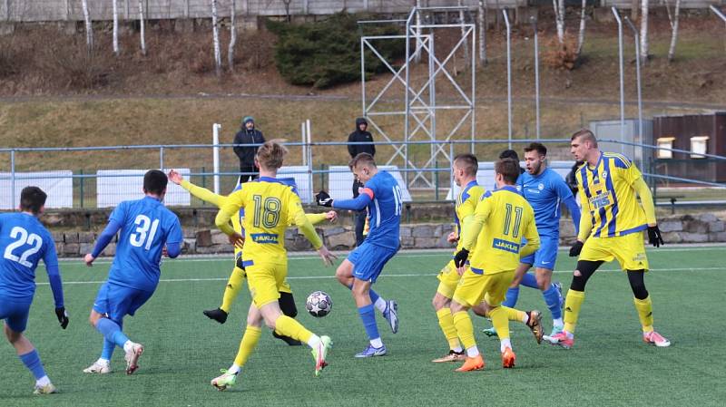 Fotbalisté Varnsdorfu doma porazili Liberec B 5:0.