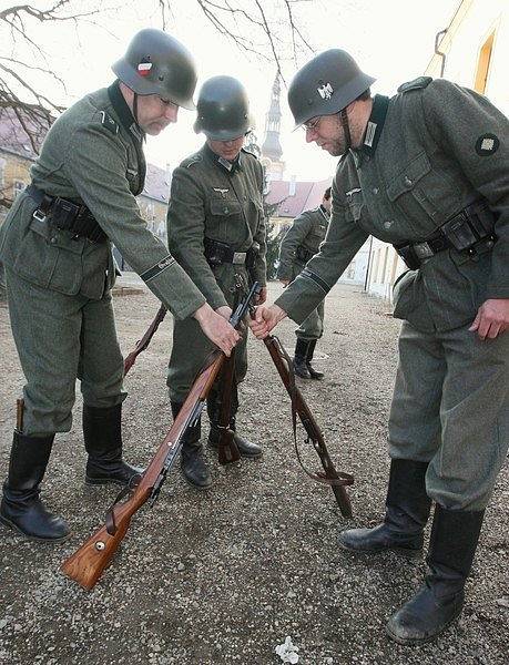 Historii děčínského zámku připomněla v sobotu a v neděli už druhá akce nazvaná Víkend s vojáky