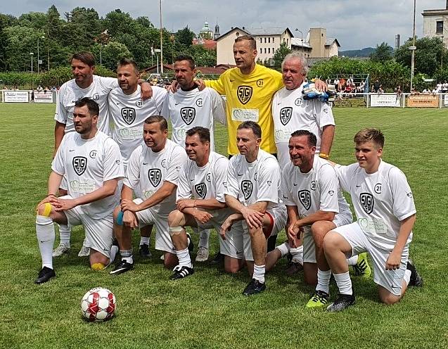 Fotbalový klub v Benešově nad Ploučnicí slavil stoleté výročí. Dorazil i Sigi Team.