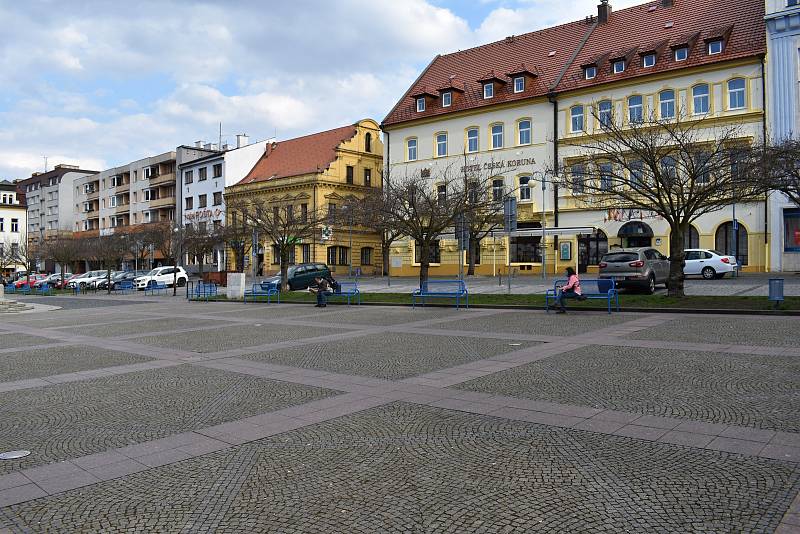 Děčín se kvůli opatřením spojeným s koronavirem vylidnil.