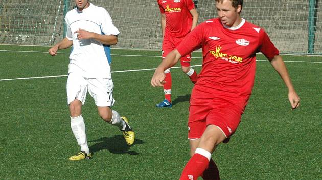 JUNIOR DĚČÍN zklamal v Hostovicích, kde prohrál 1:2.