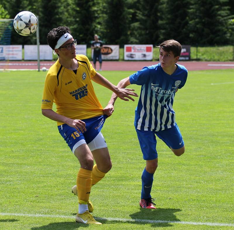 MLADŠÍ DOROSTENCI Varnsdorfu rozstříleli Českou Lípu 6:0.