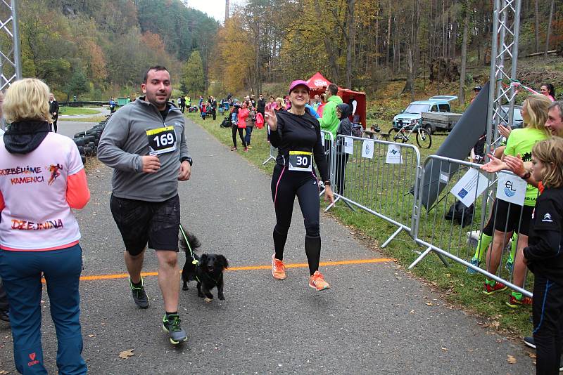 Charitativní běh Runštejn v České Kamenici.