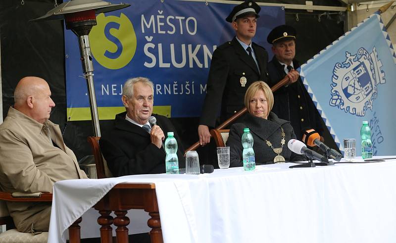 Prezident Miloš Zeman ve Šluknově. 5. října 2017.