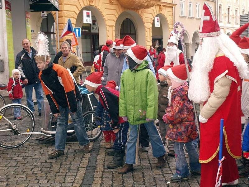 V Rumburku závodili Mikulášové