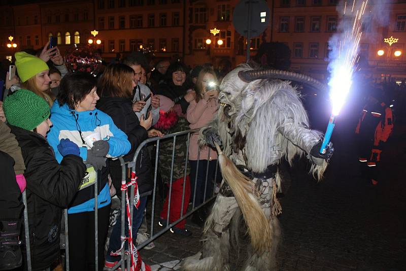 Krampusáci pouštěli v Děčíně hrůzu.