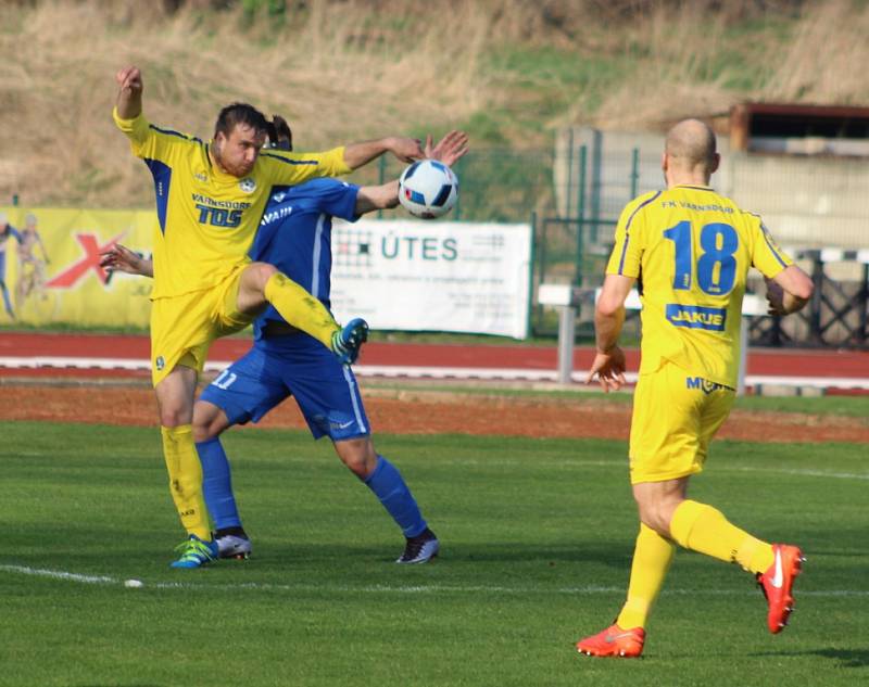 FORTUNA NÁRODNÍ LIGA. Varnsdorf doma přivítal nováčka z Vítkovic.