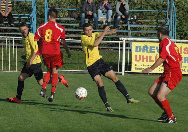 PĚT BRANEK. Rumburk vyhrál v Benešově 5:2.