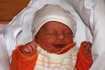 Petr Červeň se narodil Ludmile Červeňové z Velkého Šenova 2. října v 11.35 v rumburské porodnici. Měřil 48 cm a vážil 2,6 kg.
